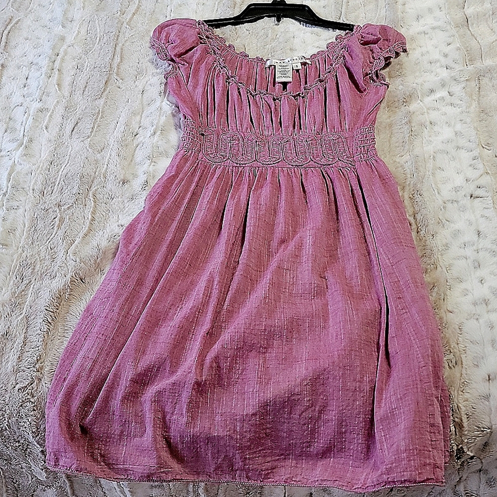 Romantic magenta cap sleeve Max Studio dress